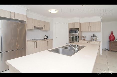 Property photo of 10 Sunridge Circuit Bahrs Scrub QLD 4207