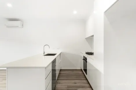 Property photo of 10 Cordata Road Point Cook VIC 3030