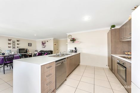 Property photo of 8 Glenveagh Place Kallangur QLD 4503