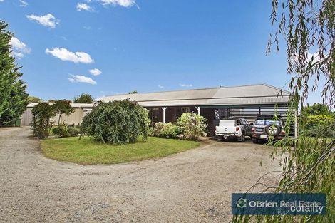 15 Pine Grove Rd, Poowong North, VIC 3988