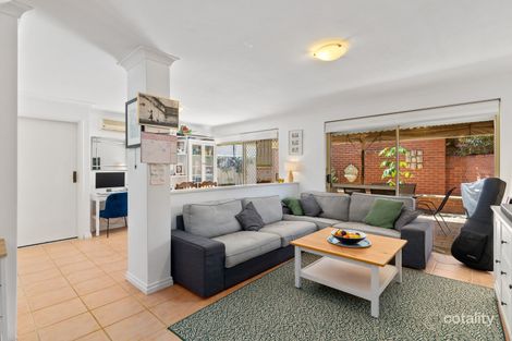 Property photo of 2/206 Crawford Road Inglewood WA 6052