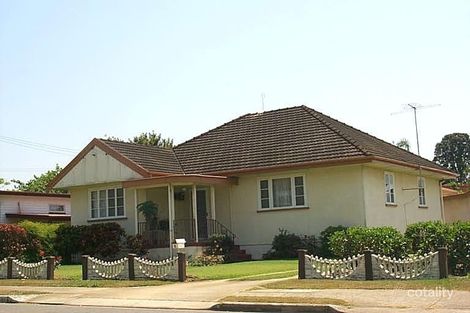 9 Dohles Rocks Rd, Kallangur, QLD 4503