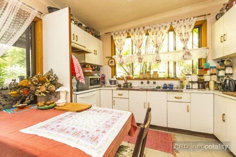 Property photo of 20 Swan Street Marks Point NSW 2280