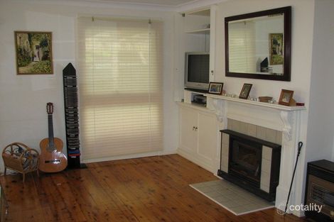 Property photo of 11 Mackellar Circle Springwood NSW 2777