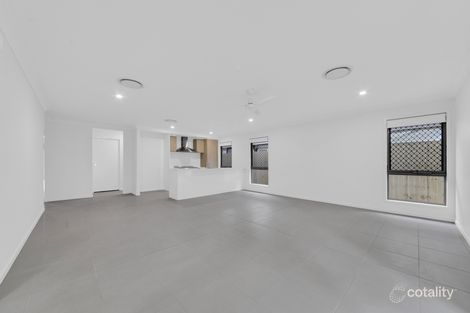 Property photo of 8 Hambrook Street Pallara QLD 4110