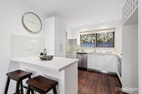 Property photo of 3/52 Windsor Crescent Surrey Hills VIC 3127