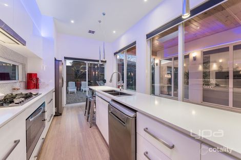 Property photo of 9 Perugia Avenue Greenvale VIC 3059