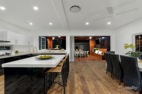 Property photo of 8 West Street Highgate Hill QLD 4101