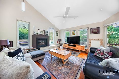 Property photo of 114 Captain Cook Crescent Narrabundah ACT 2604