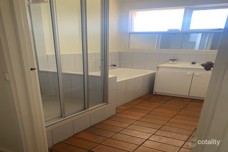 Property photo of 1 Nova Avenue Deer Park VIC 3023