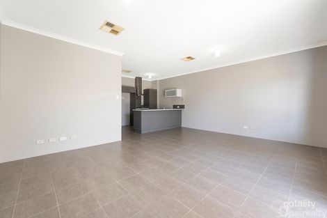 Property photo of 41 Kerkeri Heights Lakelands WA 6180