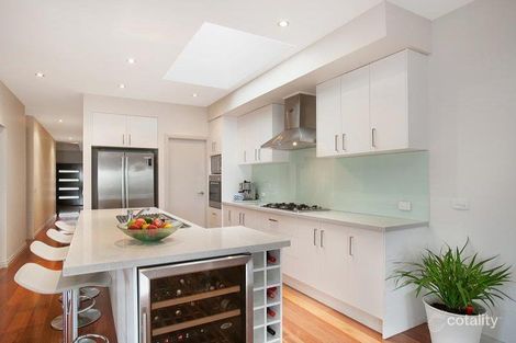 Property photo of 15 Mitchell Street Bentleigh VIC 3204