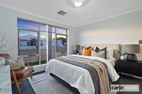 Property photo of 2 Floresta Rise Yangebup WA 6164