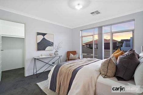 Property photo of 2 Floresta Rise Yangebup WA 6164