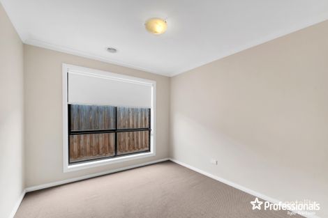 Property photo of 10 Bindley Crescent Weir Views VIC 3338
