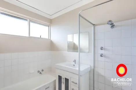 Property photo of 10 Kimberly Way Happy Valley SA 5159