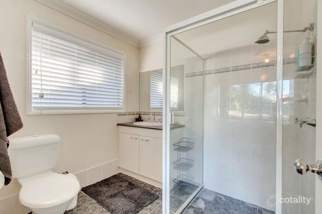 Property photo of 19 Hannam Crescent Forest Lake QLD 4078