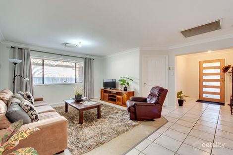 Property photo of 19 Hannam Crescent Forest Lake QLD 4078