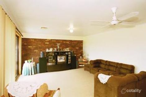 Property photo of 26 Mantung Crescent Rowville VIC 3178