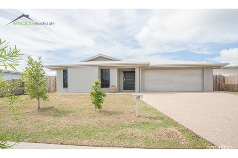Property photo of 38 Phoenix Crescent Rural View QLD 4740