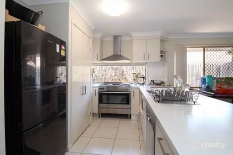 Property photo of 8 Flower Place Richlands QLD 4077