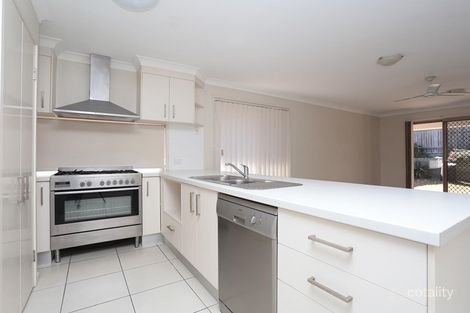 Property photo of 8 Flower Place Richlands QLD 4077