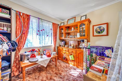 Property photo of 30 Grove Road Holmview QLD 4207