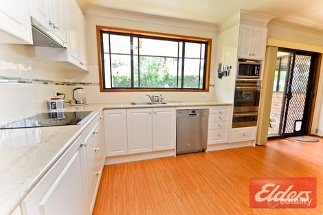 Property photo of 16 Cleveley Avenue Kings Langley NSW 2147