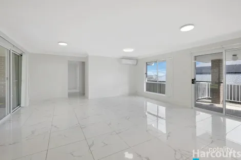 Property photo of 26 Nithsdle Street Cameron Park NSW 2285