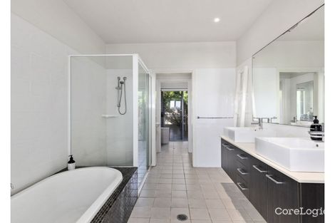 Property photo of 8/6 Diggers Beach Road Coffs Harbour NSW 2450