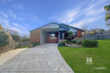Property photo of 5 Hugh Court Bairnsdale VIC 3875