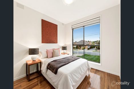 Property photo of 190 Henry Street Greensborough VIC 3088