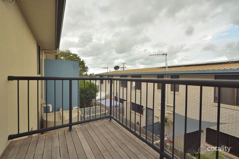 Property photo of 2/21 Roberts Street South Gladstone QLD 4680