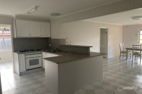 Property photo of 13 Canberra Grove Lalor VIC 3075