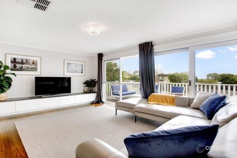 Property photo of 30 Burnett Crescent Frankston South VIC 3199