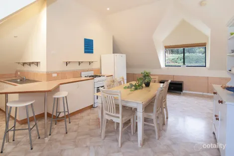 Property photo of 100 Endicott Loop Dunsborough WA 6281