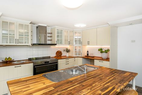 Property photo of 35 Dulhunty Way Tallai QLD 4213