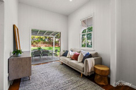 Property photo of 37 Smith Street North Ipswich QLD 4305