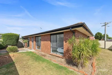 1 Darcy Ct, Cranbourne, VIC 3977