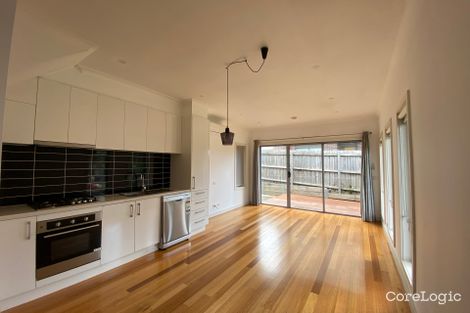 Property photo of 1/8 Miranda Road Reservoir VIC 3073