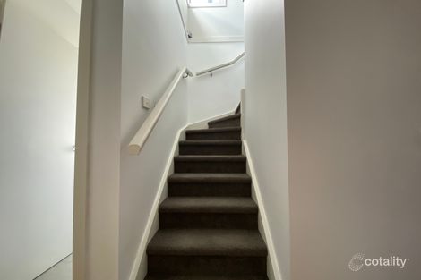 Property photo of 1/8 Miranda Road Reservoir VIC 3073
