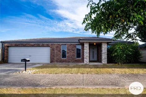 29 Chifley Dr, Delacombe, VIC 3356