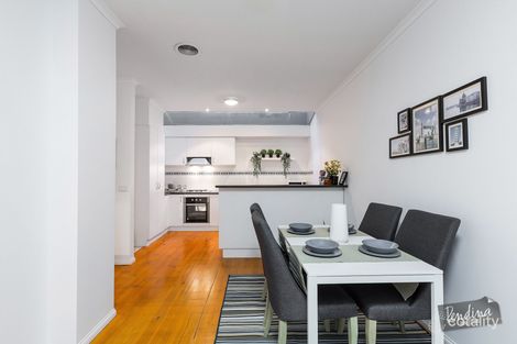 Property photo of 31 Rogan Lane Kensington VIC 3031