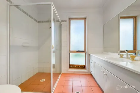 Property photo of 43 Dehavilland Circuit Hamlyn Terrace NSW 2259