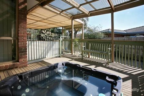 Property photo of 1 Miriam Close Narre Warren VIC 3805