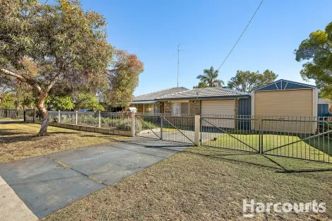 Property photo of 21 Steerforth Drive Coodanup WA 6210