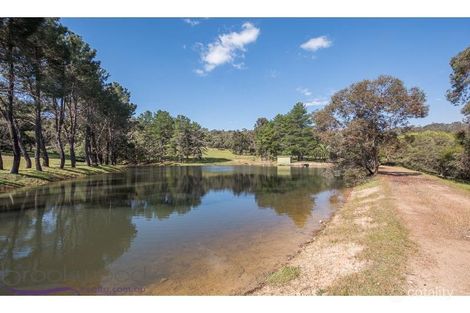 Property photo of 17 Kooringal Vale Gidgegannup WA 6083