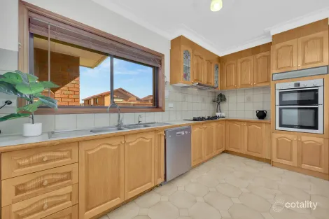 Property photo of 5 Gillwell Road Lalor VIC 3075