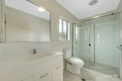 Property photo of 15/1 Collins Lane Kin Kora QLD 4680