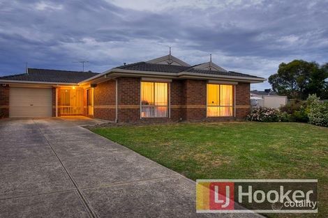 50 Sneddon Dr, Narre Warren South, VIC 3805
